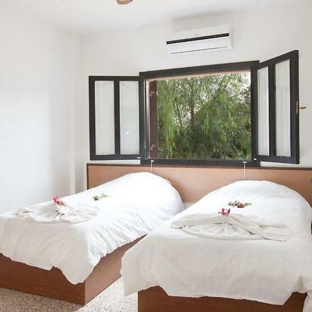 Balci Plaza Hotel And Balci Plaza Guest Bungalows Karpaz Peninsula Selenias Buitenkant foto