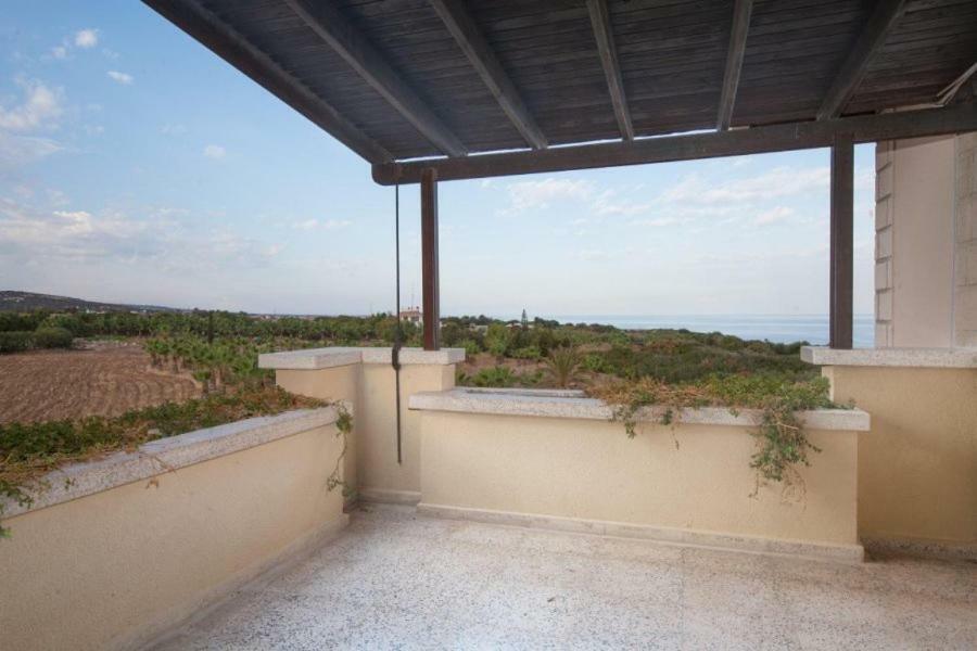 Balci Plaza Hotel And Balci Plaza Guest Bungalows Karpaz Peninsula Selenias Buitenkant foto