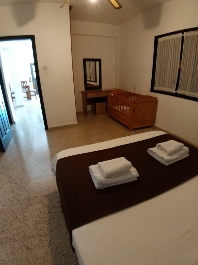 Balci Plaza Hotel And Balci Plaza Guest Bungalows Karpaz Peninsula Selenias Buitenkant foto